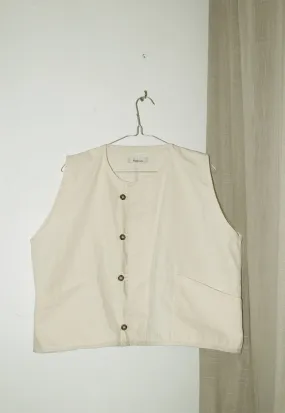 Raw Cropped Gilet Natural